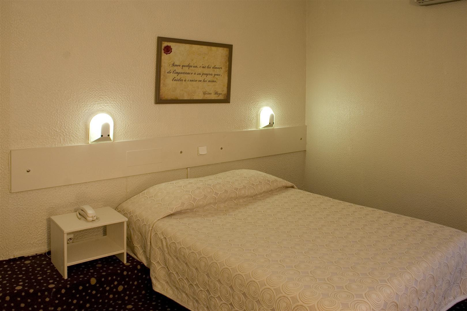טולוז Hotel Ours Blanc - Victor Hugo מראה חיצוני תמונה